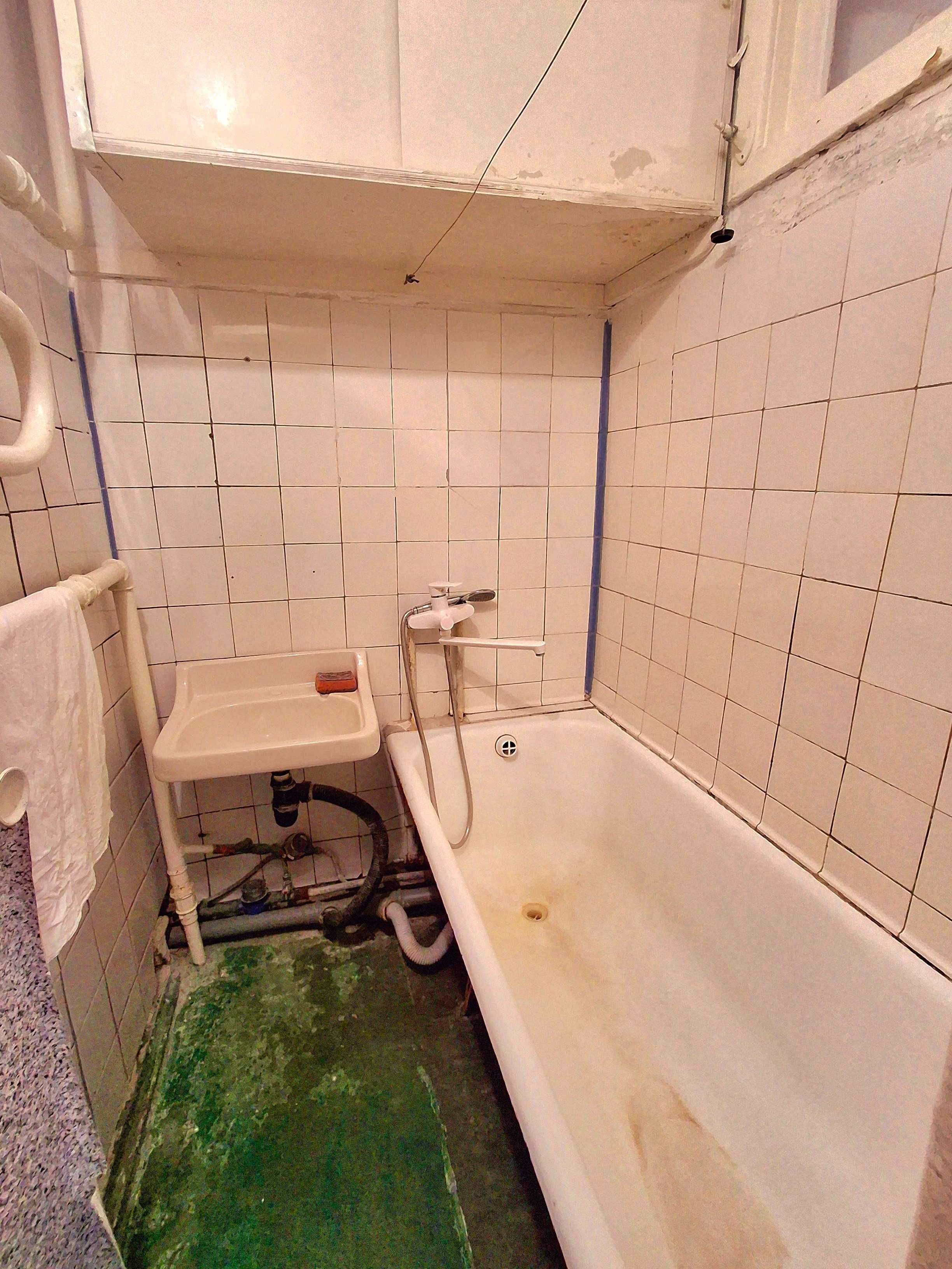 У продажу 3 к. квартира, вул. 3я Слобідська 56. Центр