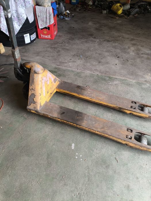 Paleciak ręczny używany