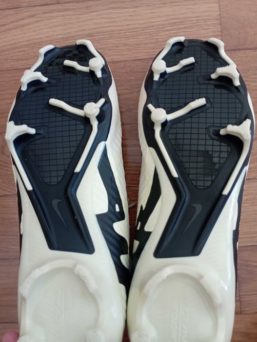 Chuteiras Nike Air Zoom Mercurial