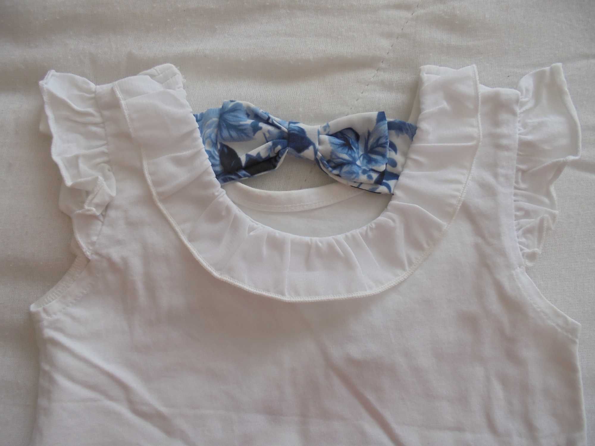 vários conjuntos de roupa de menina práticos