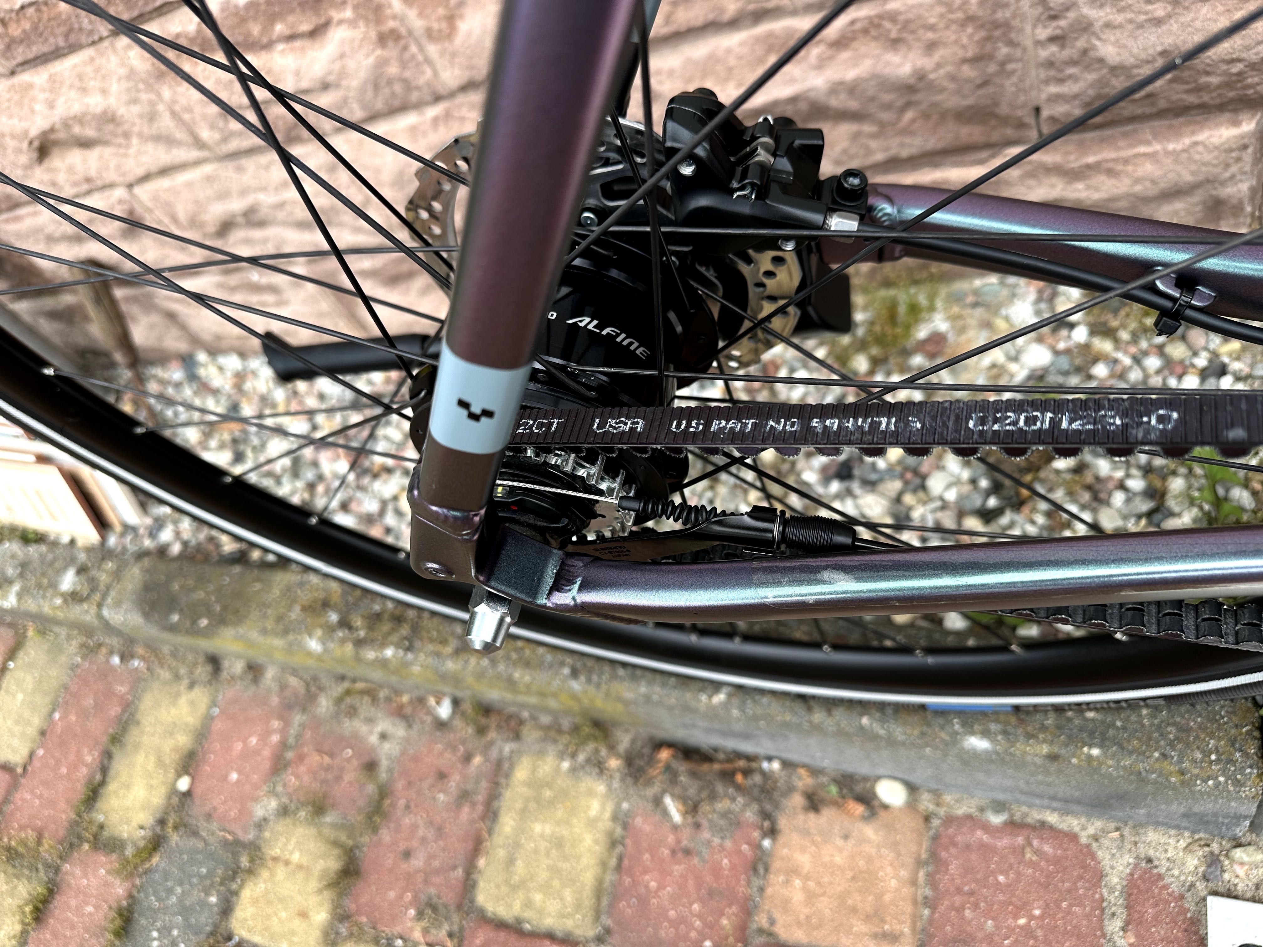 Jak nowy Cube Hyde Race Fitness -pasek Gates CDX  -Alfine 8-Kameleon