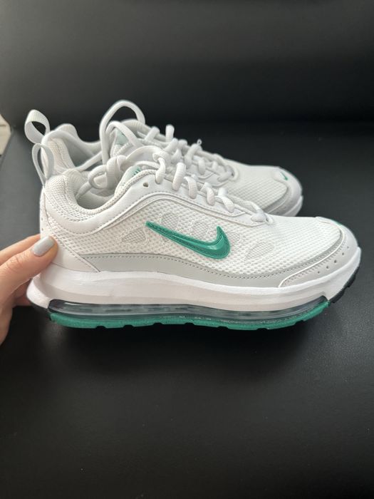 Кроссовки Nike Air Max Ap CU4870 105 размер 36,5 / 23 см