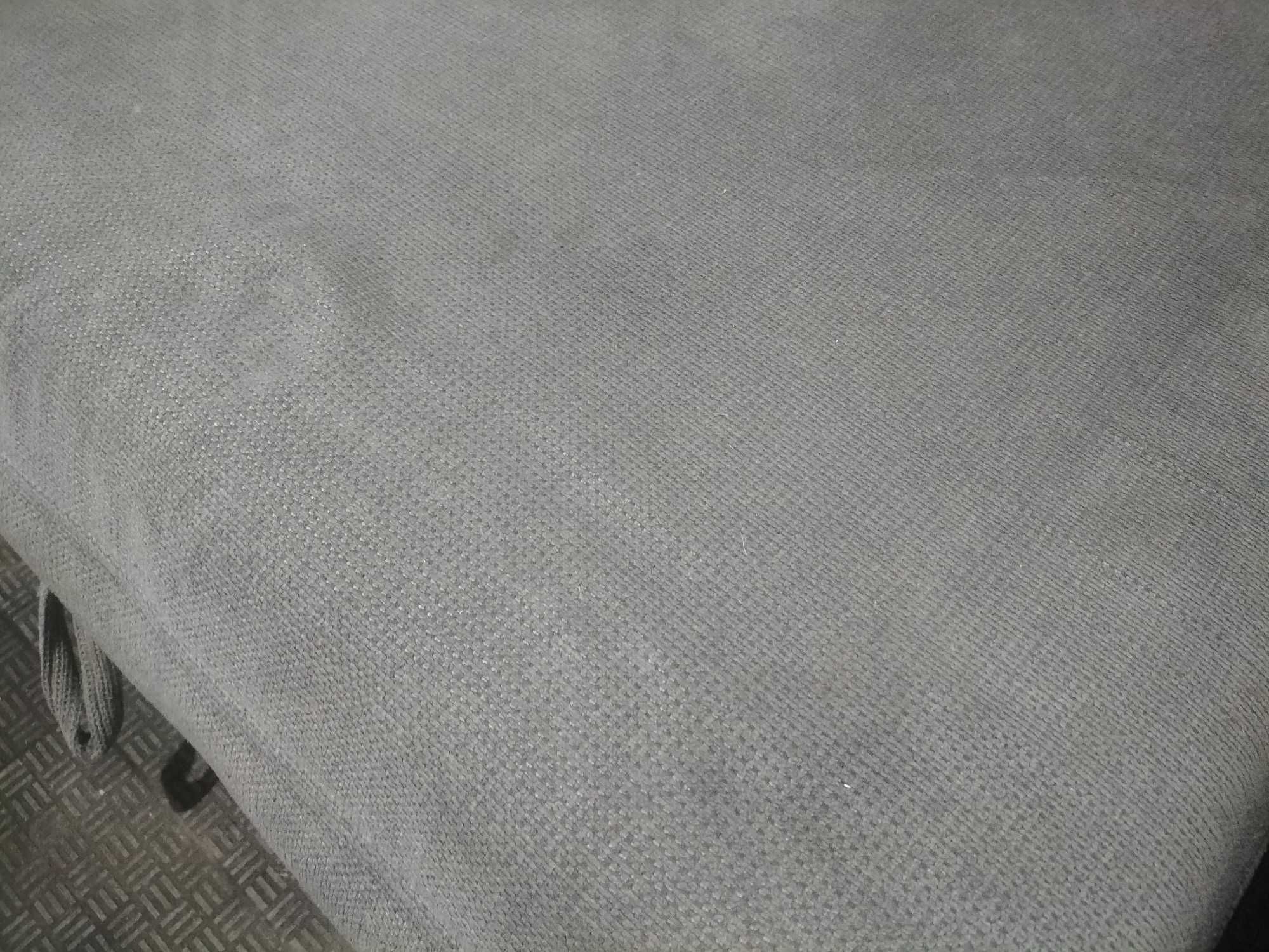 Sofá com chaise long