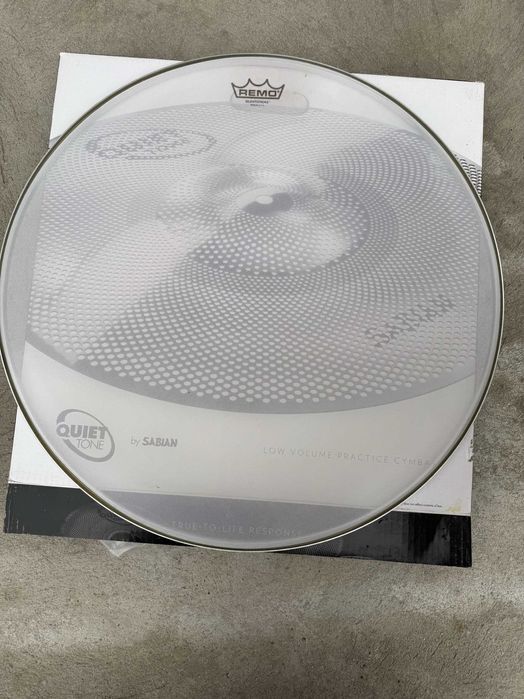 пластики remo SILENTSTROKE для тихої ударної установки 16 та 13