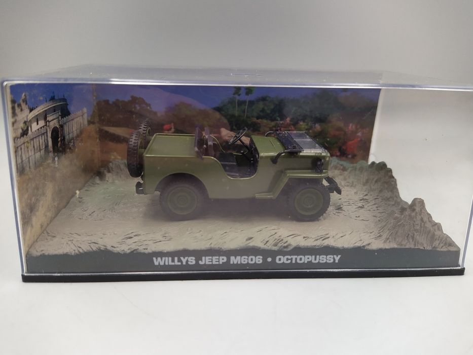Jeep Willys M606 James Bond collection Eaglemoss 1:43