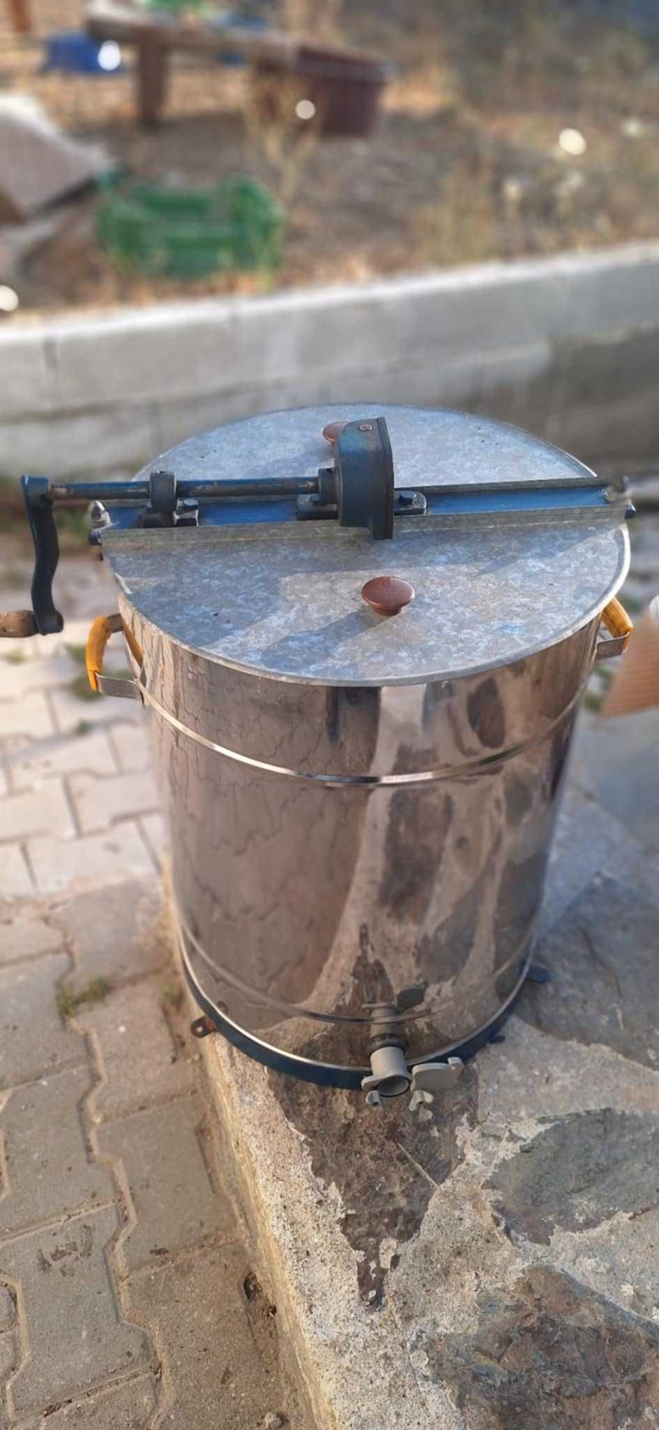 centrifugadora de mel em aço inox muito pouco uso