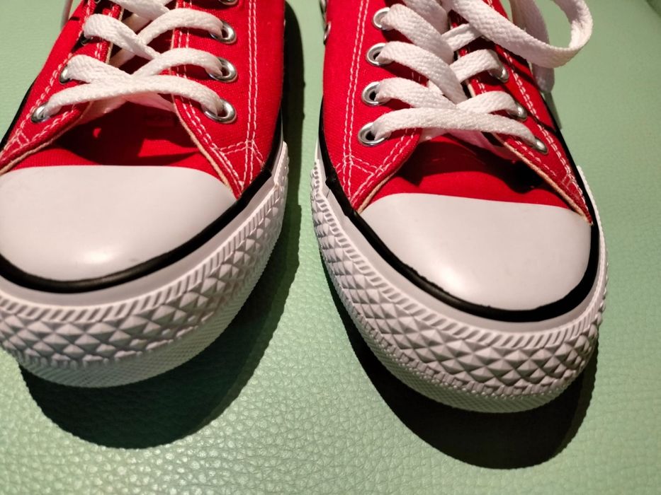 Trampki damskie Converse NOWE