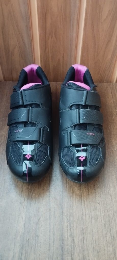 Specialized Spirita шосейне веловзуття 40 розміру(25,5)