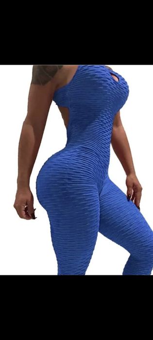 Vendo macacão, leggins ou calção novo