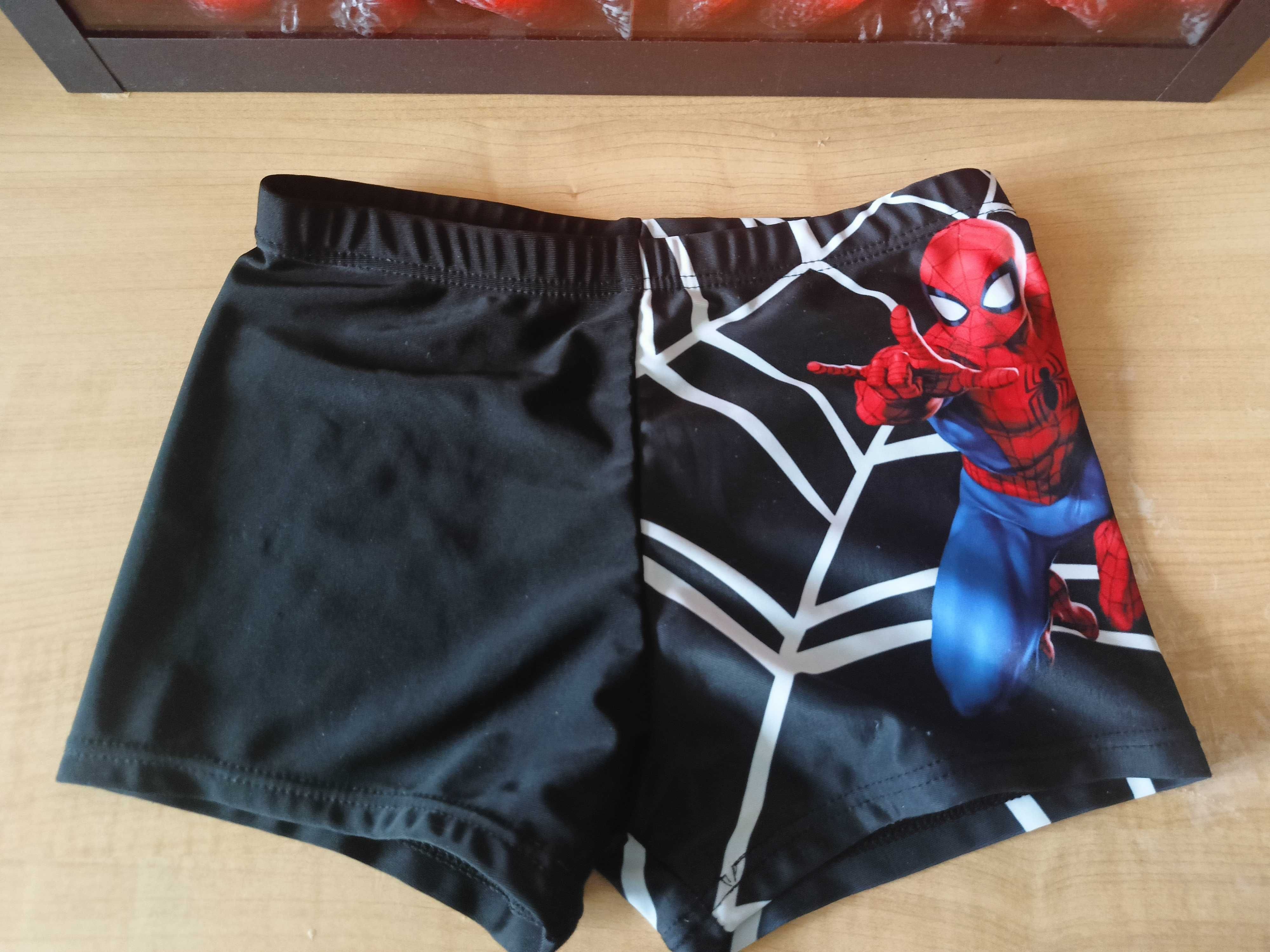 Kąpielówki chłopięce Spiderman 116/122