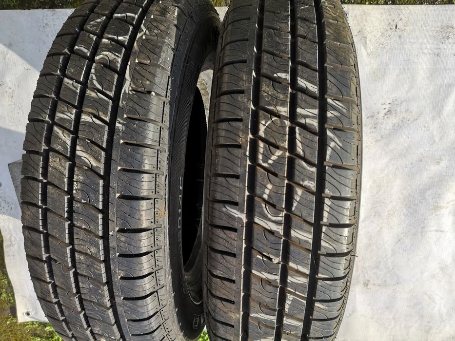 Opony Zimowe 185R14C Wzmocnione Goodyear Cargo Vector2