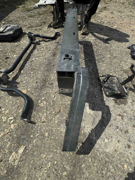 Передній Підсилювач до Jaguar I-Pace X590