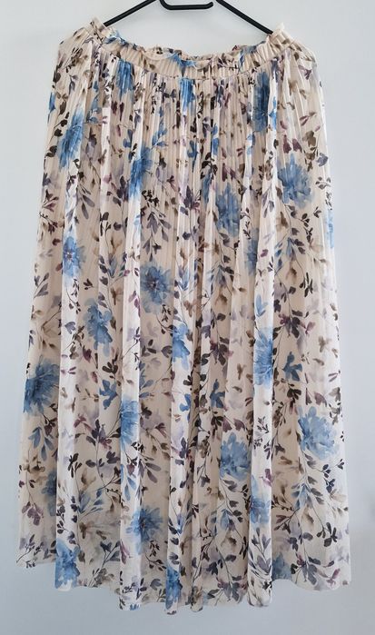 Reserved dluga spódnica szyfonową M