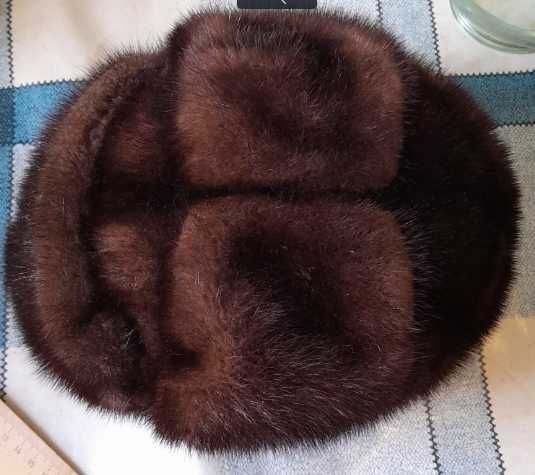 Хутро кролика та шматок натуральної шкіри норка писец цыгейка дешево