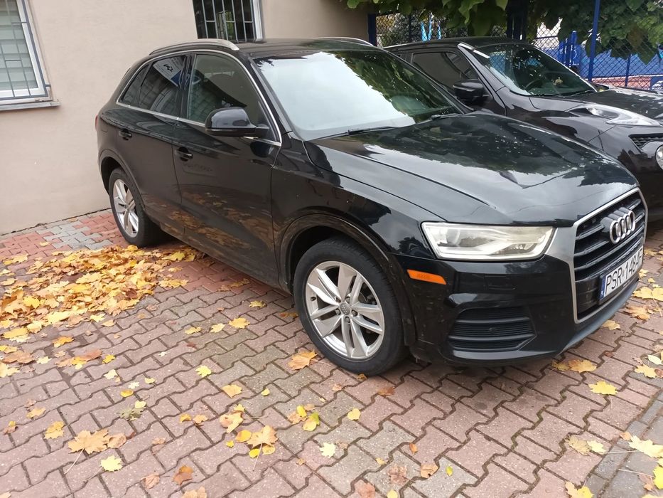 Mitsubishi ASX AUDI Q3 Premium 2.0 benz. 200KM