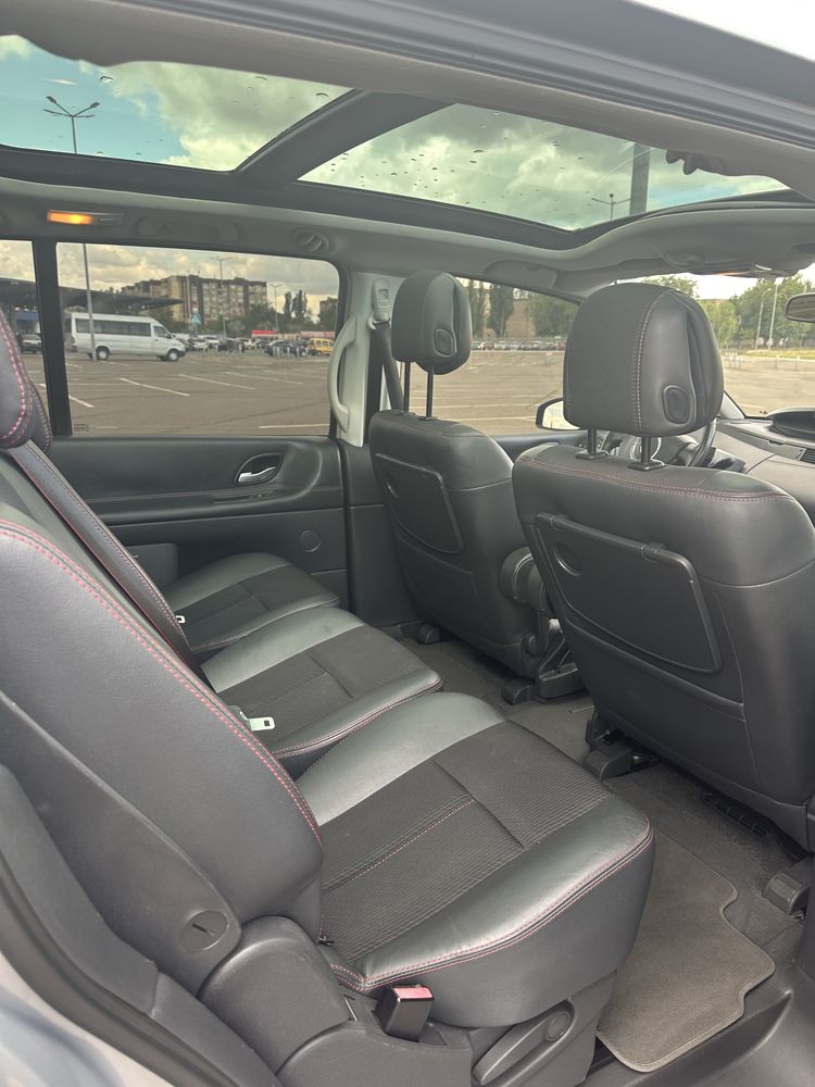 Срочно! Renault Espace 2010 року, 2.0 дизель МАКСИМАЛЬНА комплектація