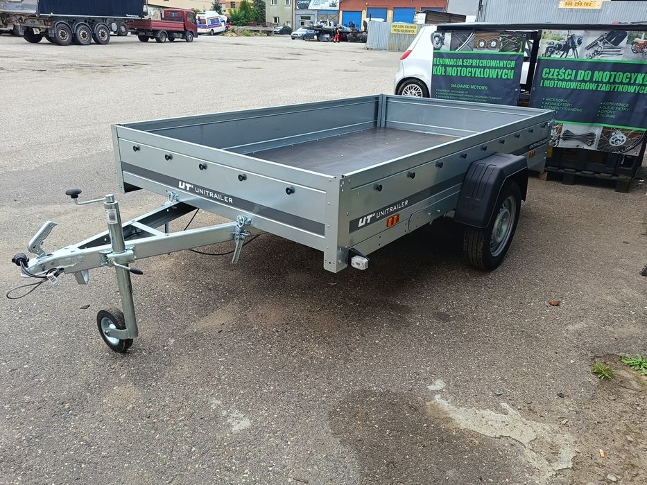 Przyczepa lekka wynajem 2025 tanio plandeka transport 264x150kiper