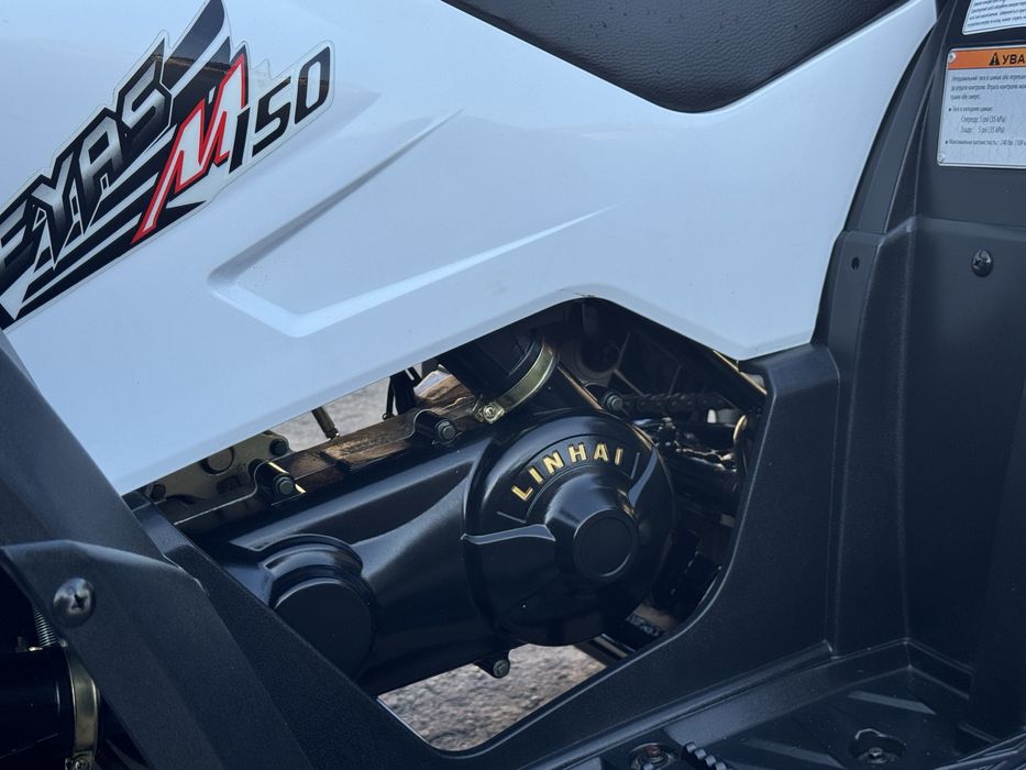 Продам квадроцикл стан нового