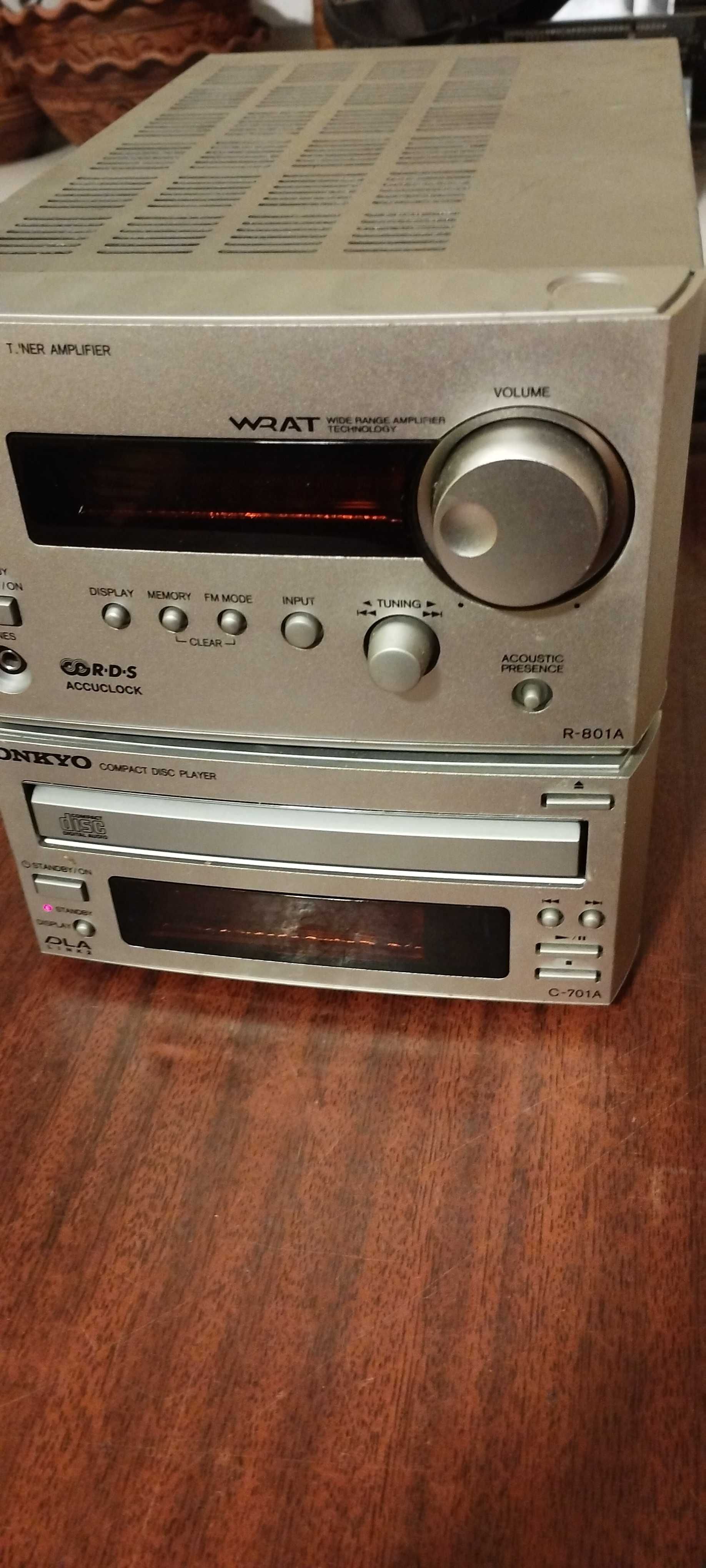 Міні ситема Onkyo R-801A  підсилювач плеєр