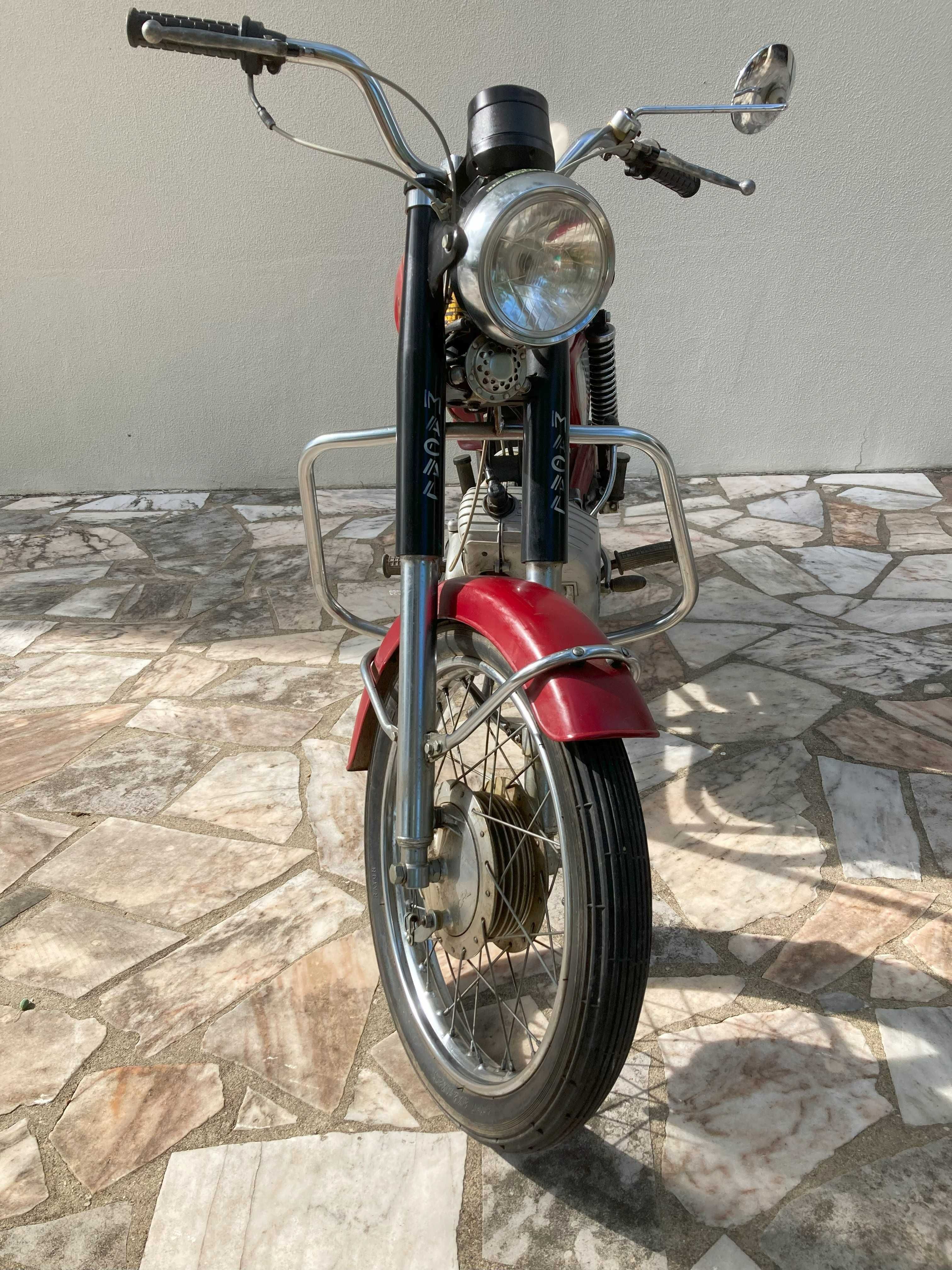 Macal M70 motorizada em primeira mão - Ano 1984 - Muito bom estado