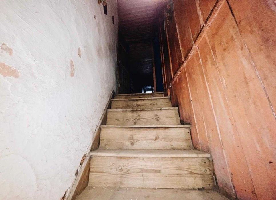 Moradia para recuperar - Unhais da Serra