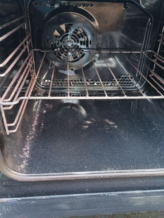 Forno eléctrico Zanussi