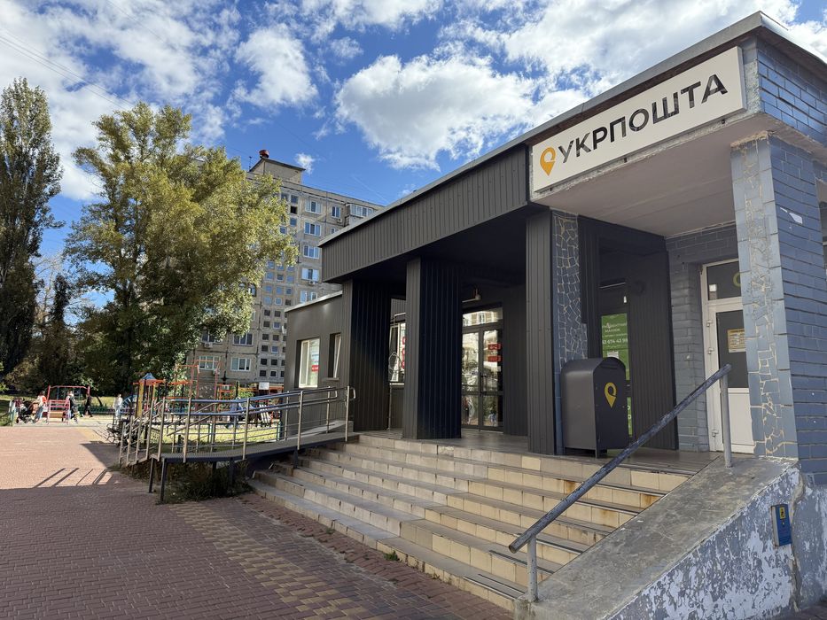 продаж квартири 1 кім просп. Івасюка 56