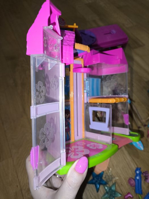 Zestaw Polly pocket z 2003r surf diner plus autobus kamper restauracja