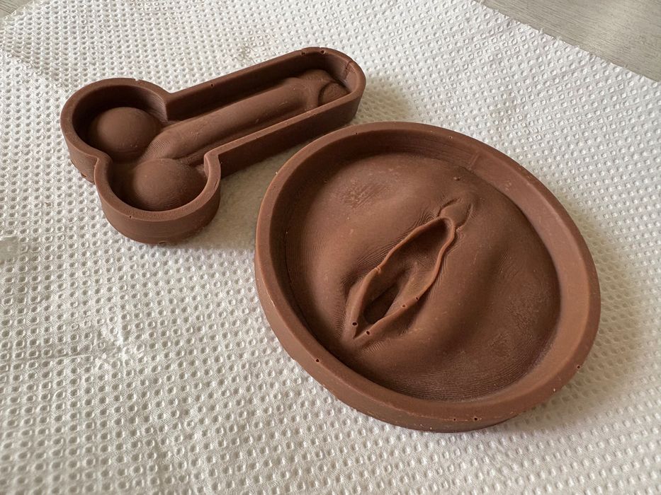 Шоколадна(шоколад) 18+ плитка оригінальної авторської форми