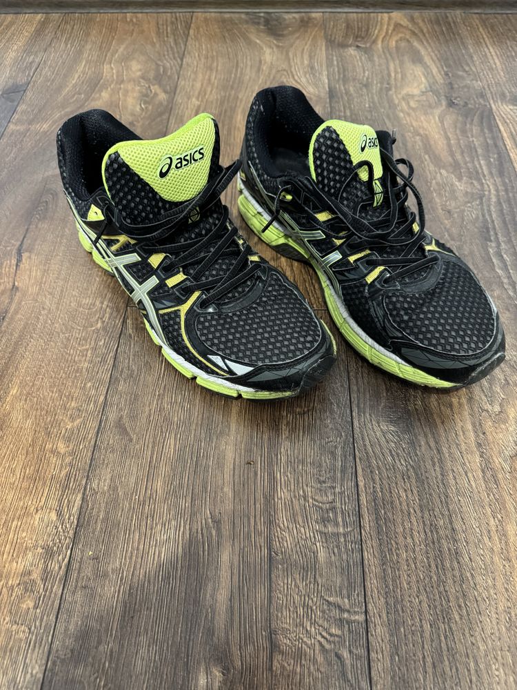Кросівки ASICS GEL-CONVECTOR 2 T50RQ. US 10.5 EUR44.5. 28.5 см