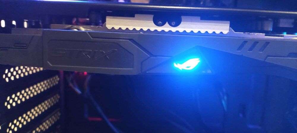 Komputer I5-6gen, 16GB Ram, RX570 8GB ASUS ROG STRIX