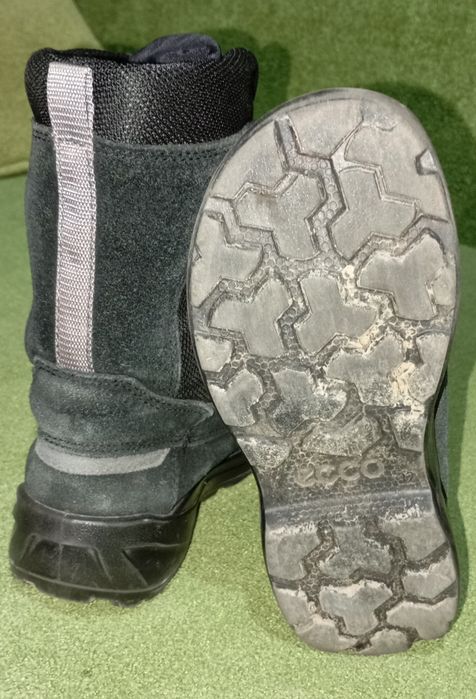 Зимні сапожки для хлопчика р.32  ECCO