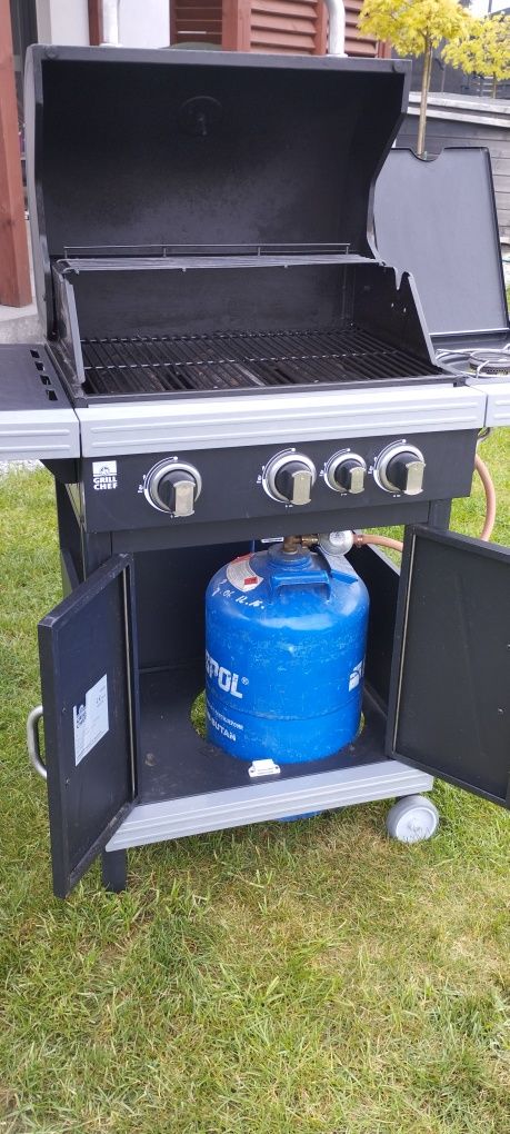 Grill gazowy - ruszt żeliwny