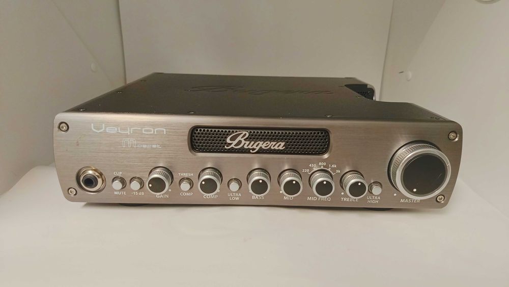 Bugera Veyron Mosfet BV1001M Wzmacniacz basowy tranzystorowy