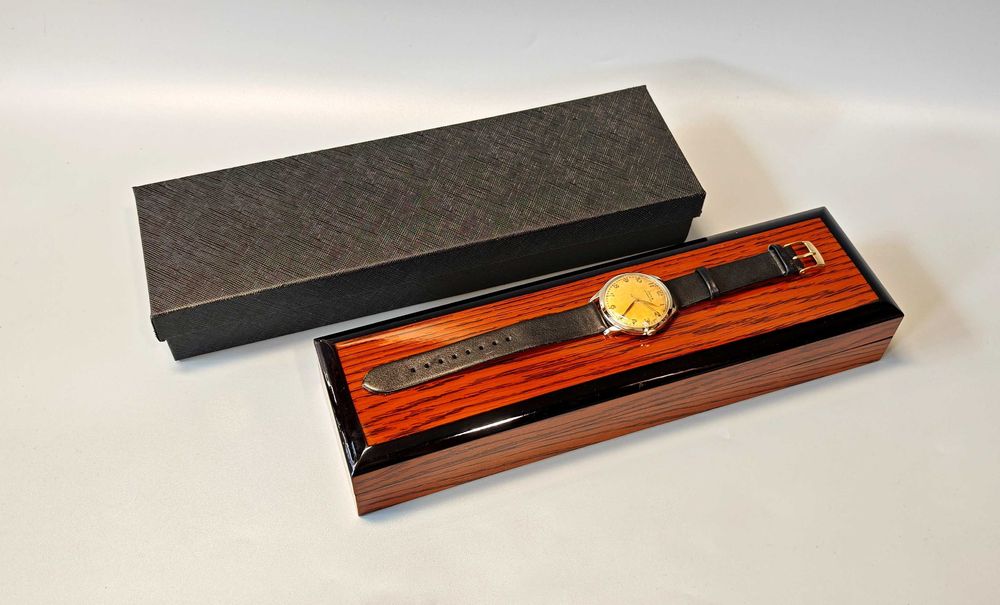 Złoty Zegarek Doxa Antimagnetique 585 14K Mechaniczny 39 mm Duża linia