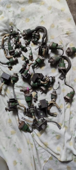 Продам силові діоди,теристори.