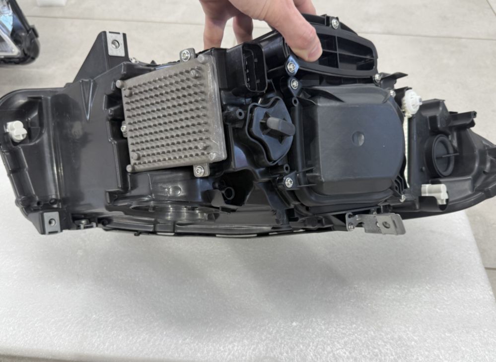 LED фары рестайлинг для BMW F10 F11 2010-2013 бмв лед оптика фары ф