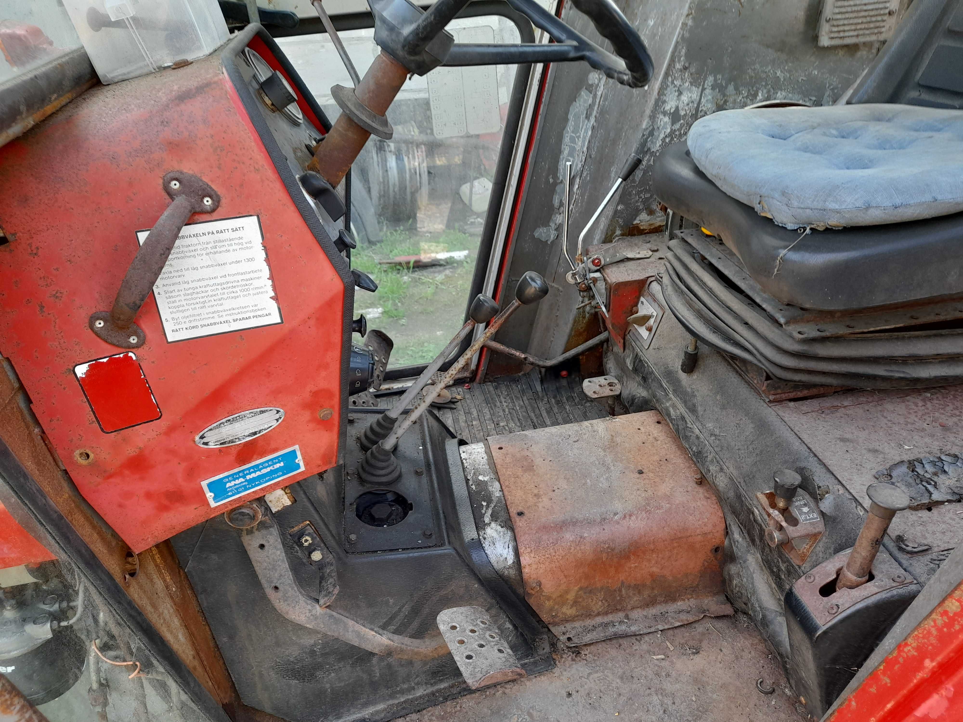 massey ferguson 550 ,255 wspomaganie