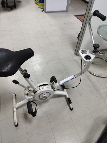 Bicicleta de ginásio para fitness