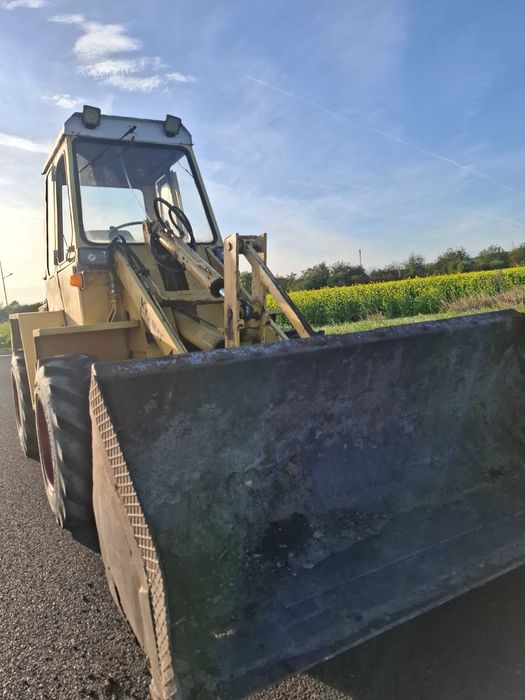 Ładowarka Kramer łyżka widły