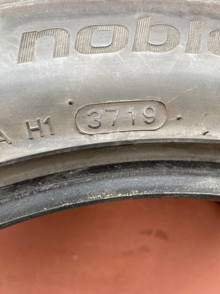 Hankook 215/55R17