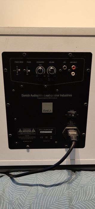 Dali sub E-12f i Dali kubik one