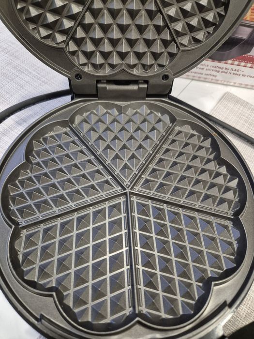 Нова вафельниця SILVER CREST для бельгійських вафель у формі серця