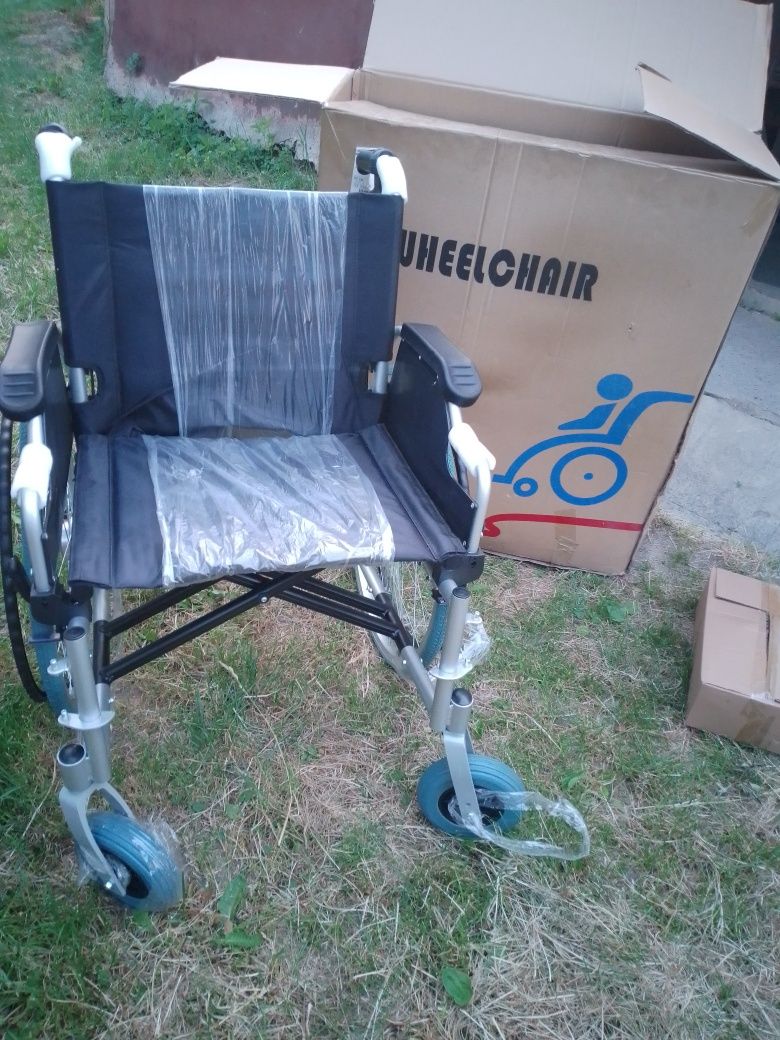 Продається інвалідний кімнатний візок