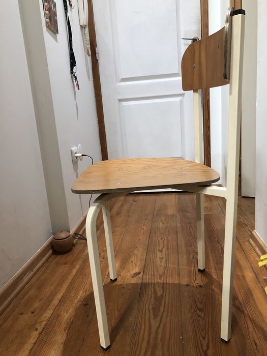 Cadeira em bom estado