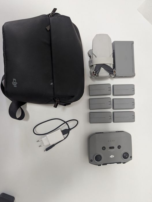 DJI MINI 2 Fly More Combo com 6 baterias