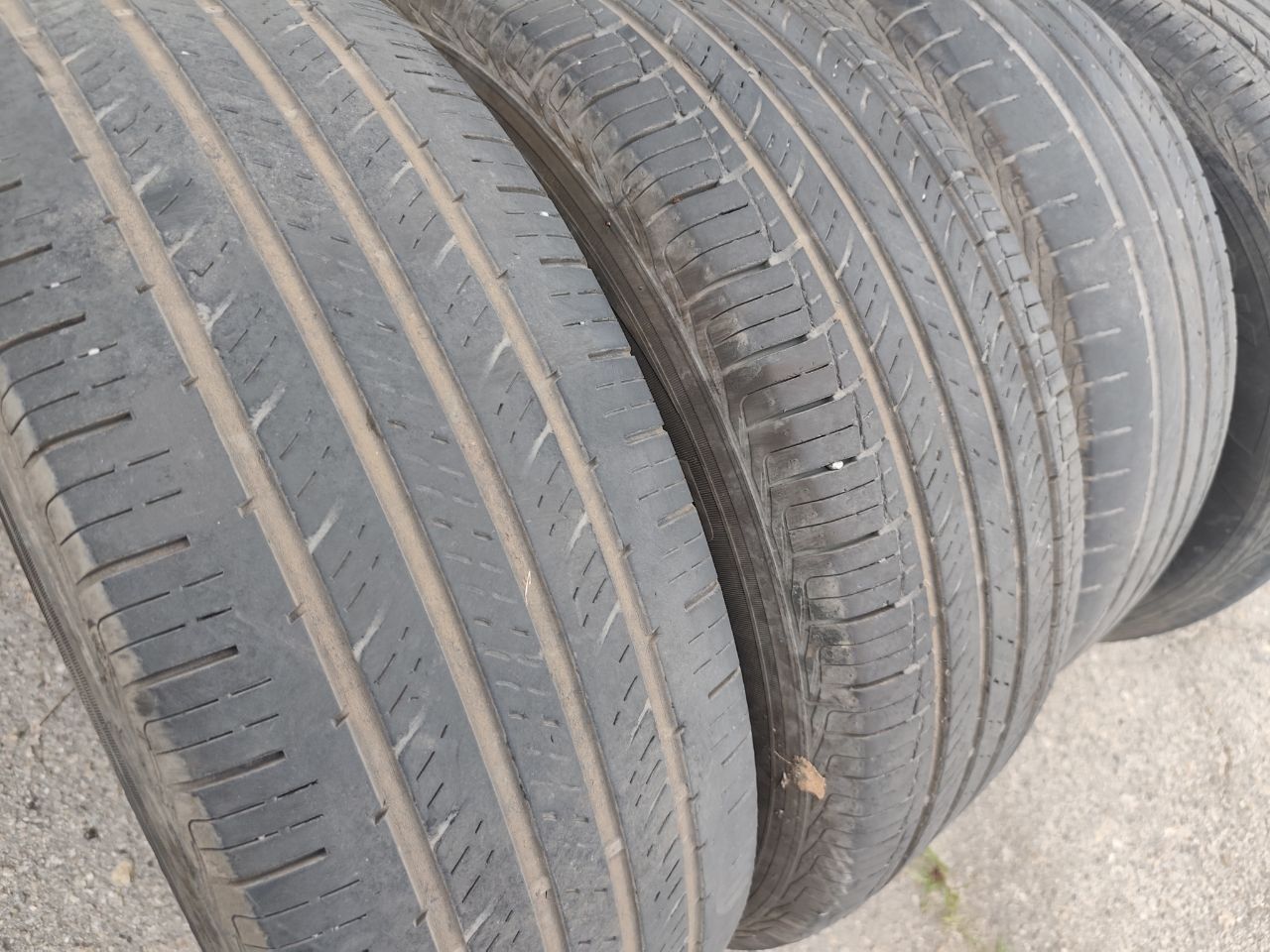 Продам резину 245/70/R16
