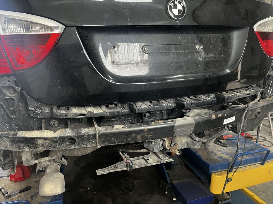 Zestaw Hak Elektryczny BMW E90 E91 Przycisk, kable, Belka, sterownik