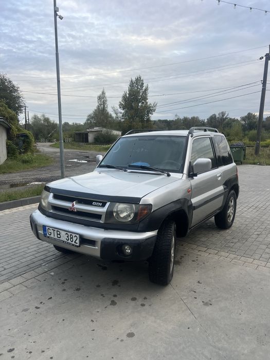 Паджеро піні нерозмитнений