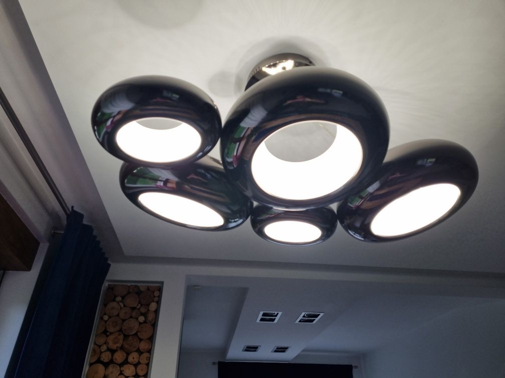 Lampa sufitowa 5 srebrnych pierścienii